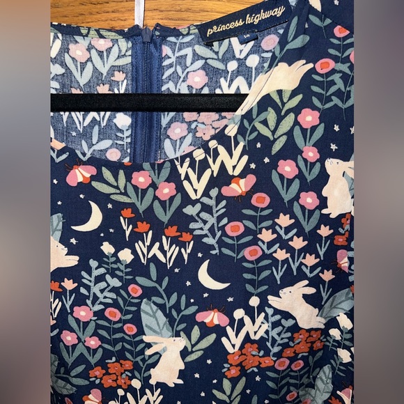 Like New Princess Highway Dress - Picture 2 of 3